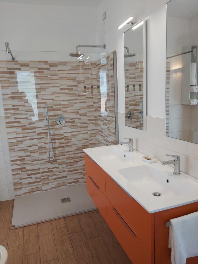Casa Cimavilla Con Parcheggio Privato Gratuito Crevoladossola Exterior foto