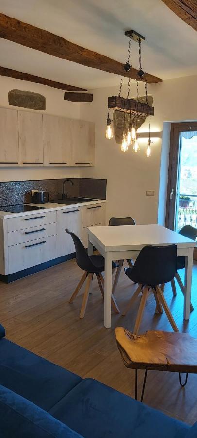 Casa Cimavilla Con Parcheggio Privato Gratuito Crevoladossola Exterior foto